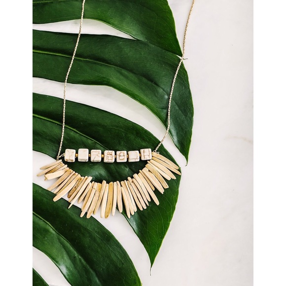 Freya Fringe Wood Necklace - Ivory - Picture 2 of 3